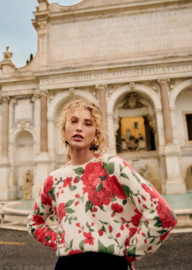 sezane photo campaign in rome