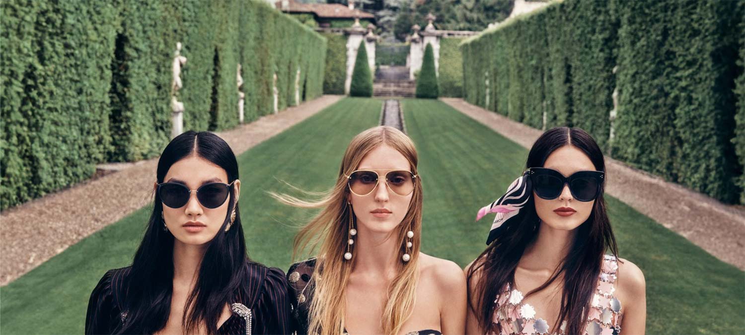 lake como photo and film production company historic villas