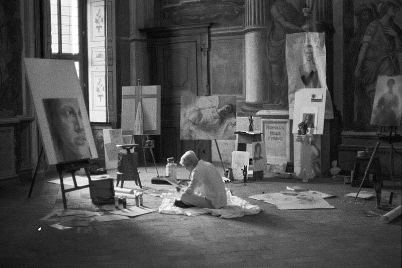 Video production service and backstage logistics in Milan